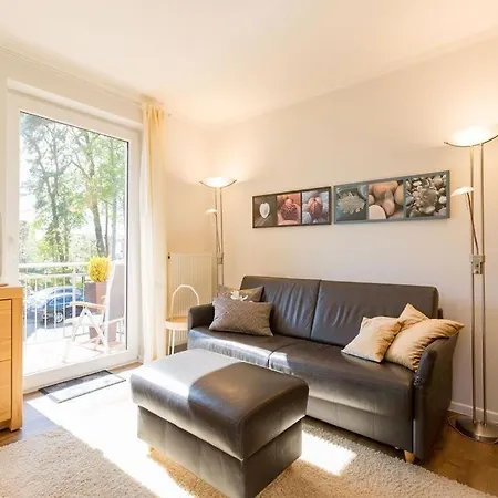 Haus Auf Dem Huegel Moderne 11 *