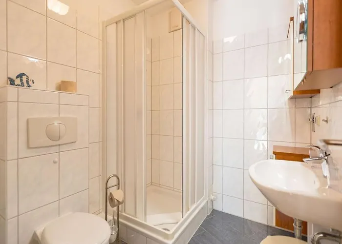 Apartment Haus Auf Dem Hügel, Moderne 11